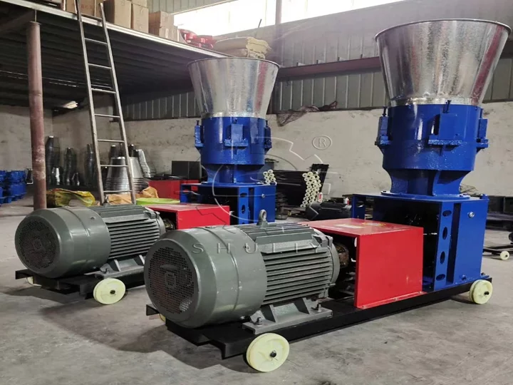 Flat die pellet making machine