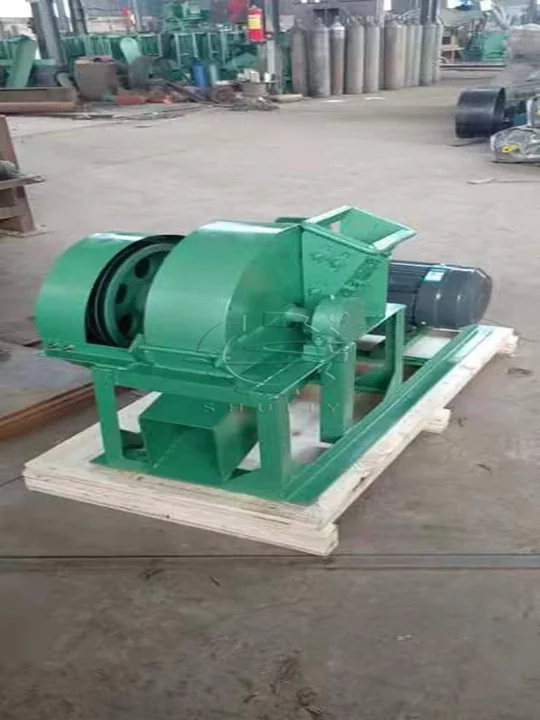 Wood Shredding Machine